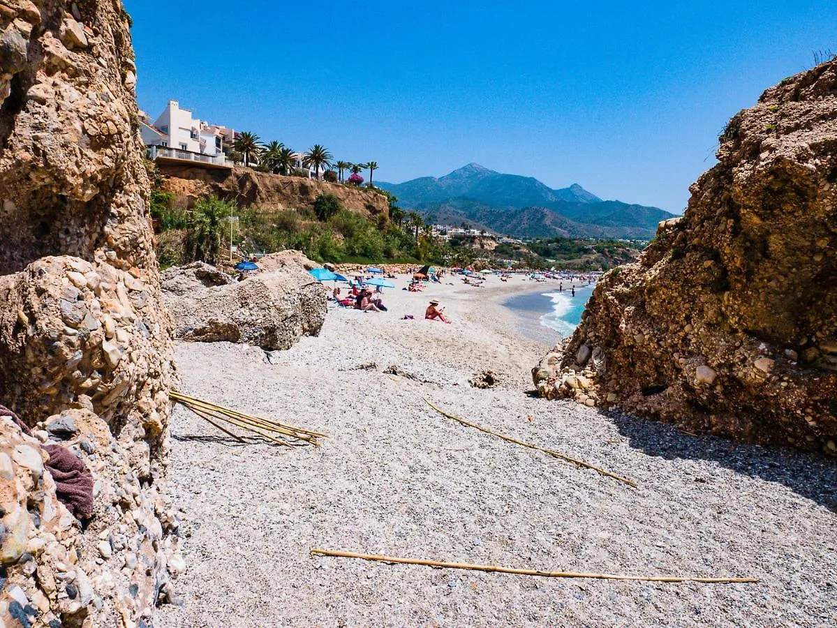 Penthouse With Roof Terrace In Parador, Nerja 0*,