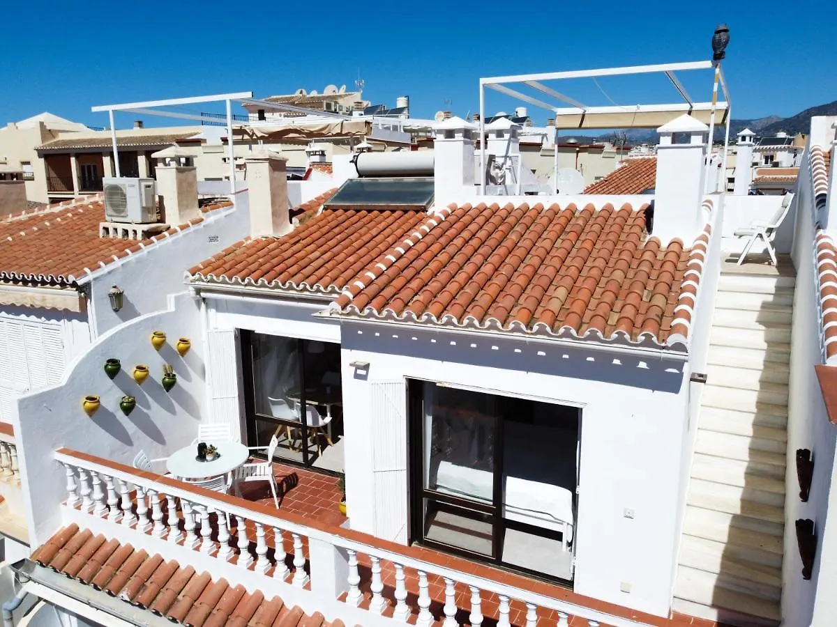Penthouse With Roof Terrace In Parador, Nerja Apartment