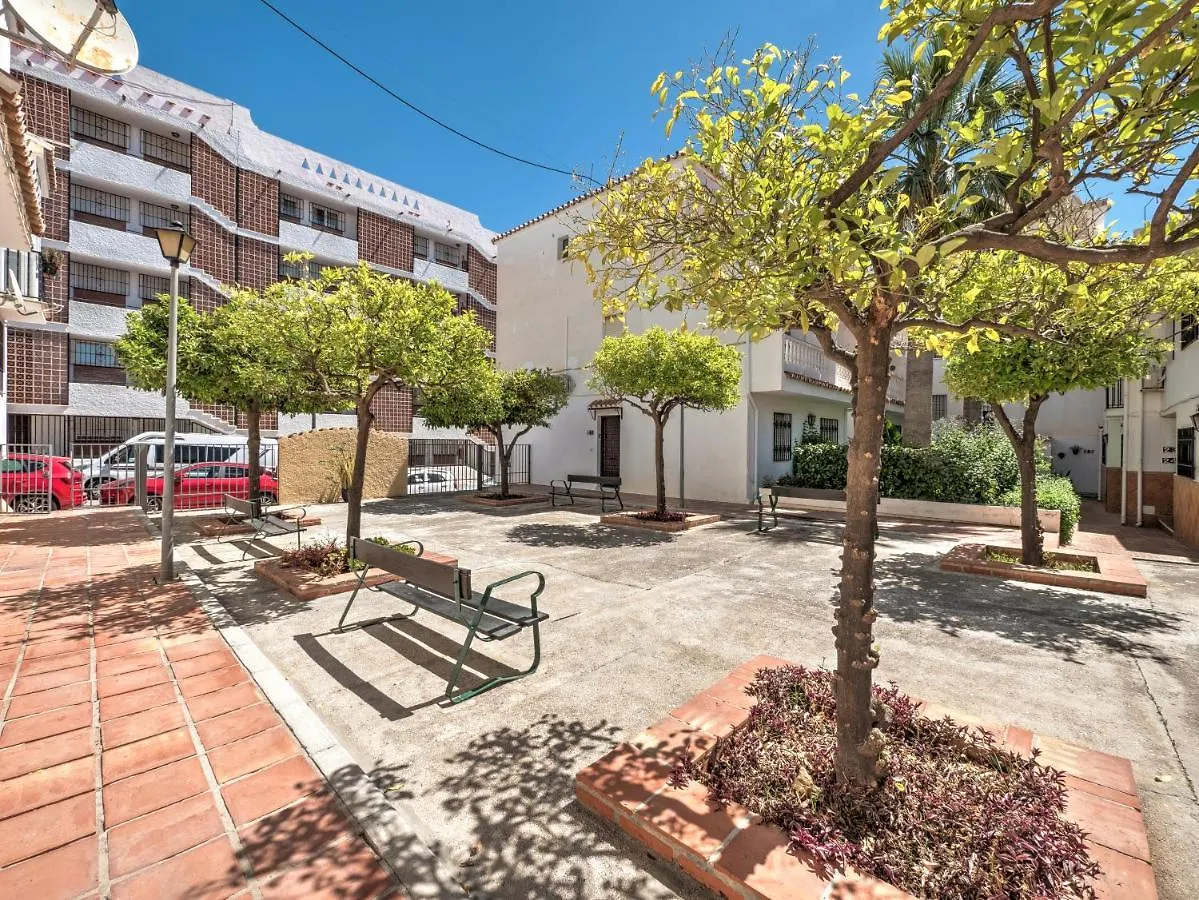 Apartment Penthouse With Roof Terrace In Parador, Nerja